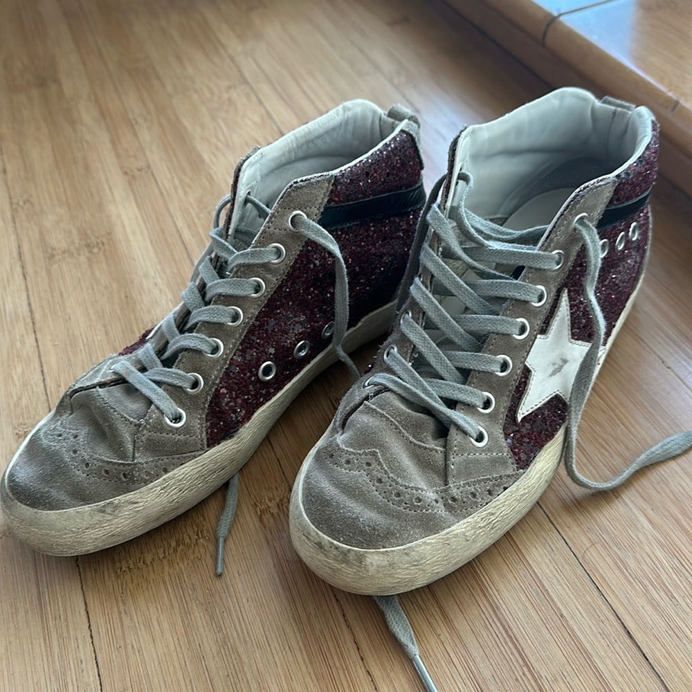Golden Goose Sneakers